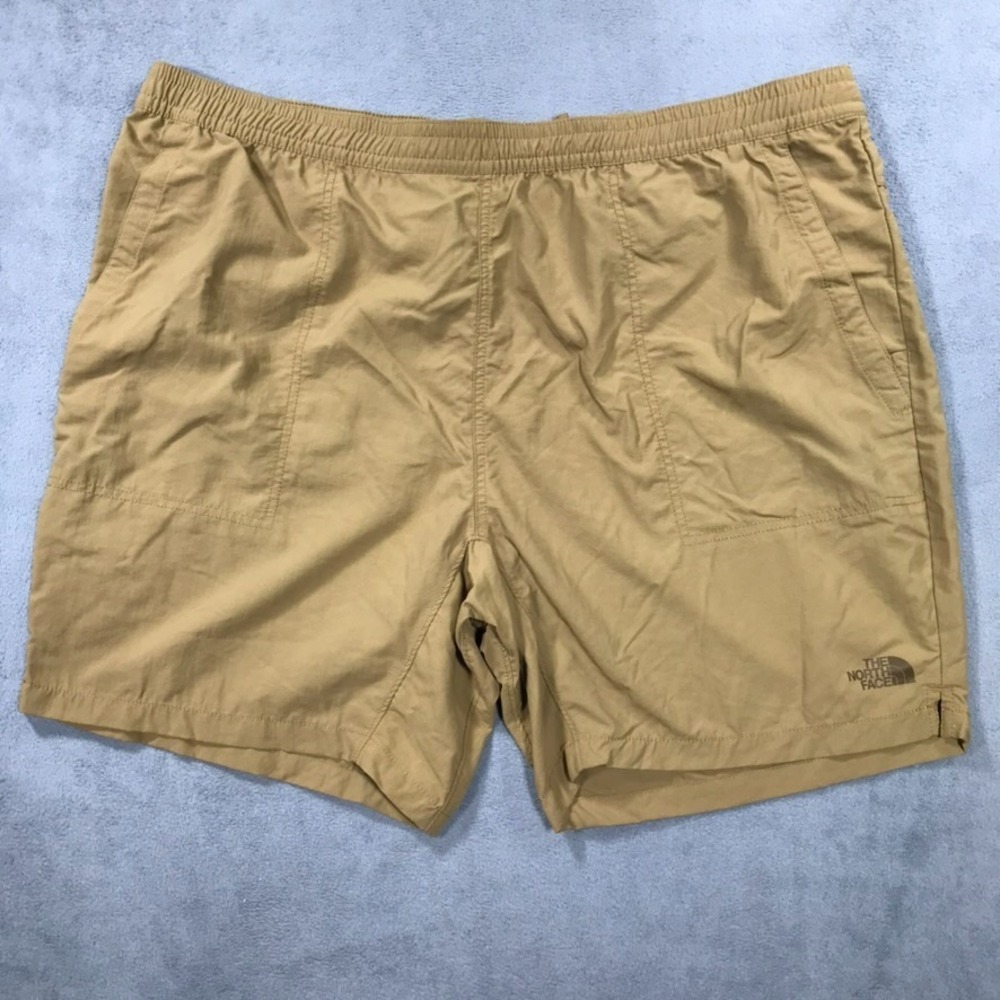 The North Face Shorts Men's 2XL XXL Brown Tan Outdoors Elastic Waist Preppy